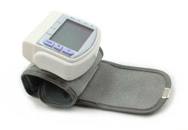 Máy đo huyết áp Cổ Tay CK-102S